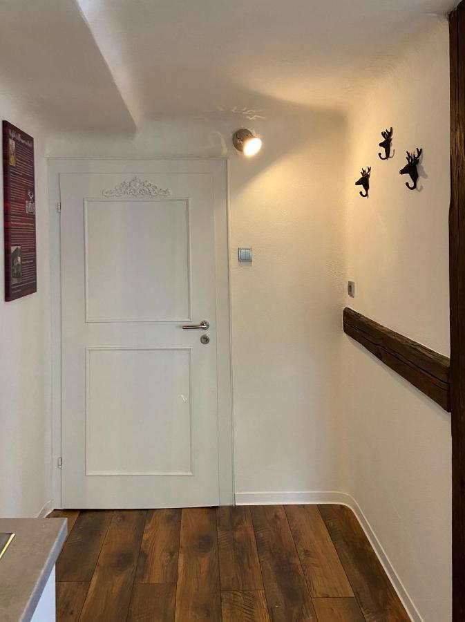 הירשהורן Appartement Schlossberg, Gasthaus Hirsch מראה חיצוני תמונה